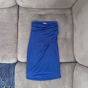 MM LaFleur XS blue Soho skirt set with long sleeve matching Octavia top.